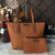 Bolsa Arezzo Kit  Classic com Nécessaire Caramelo