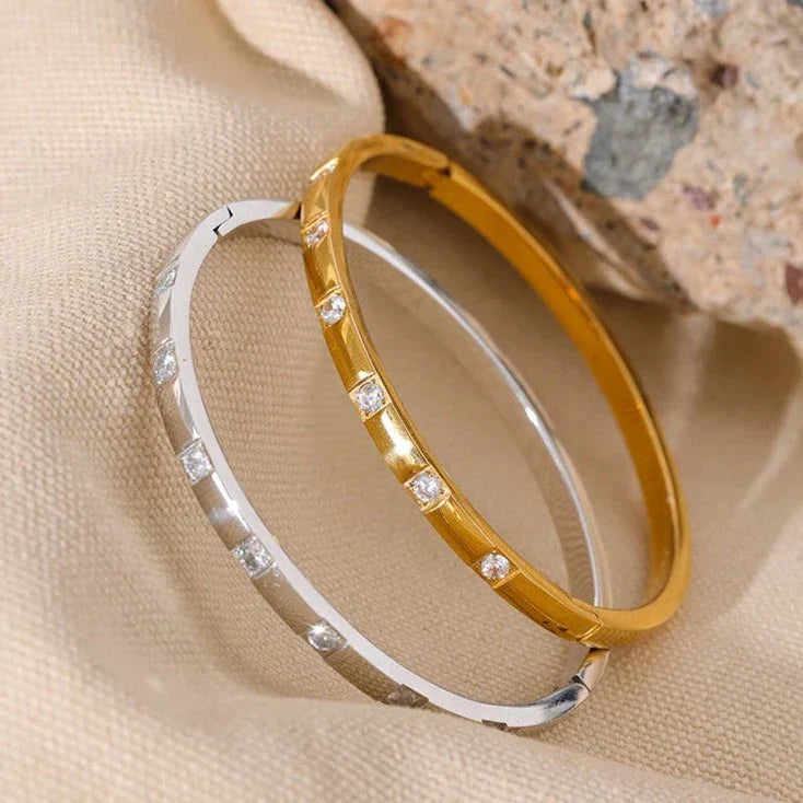 Bracelete com Pedras de Zircônia