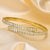 Bracelete Ajustável de Pedras de Zircônia