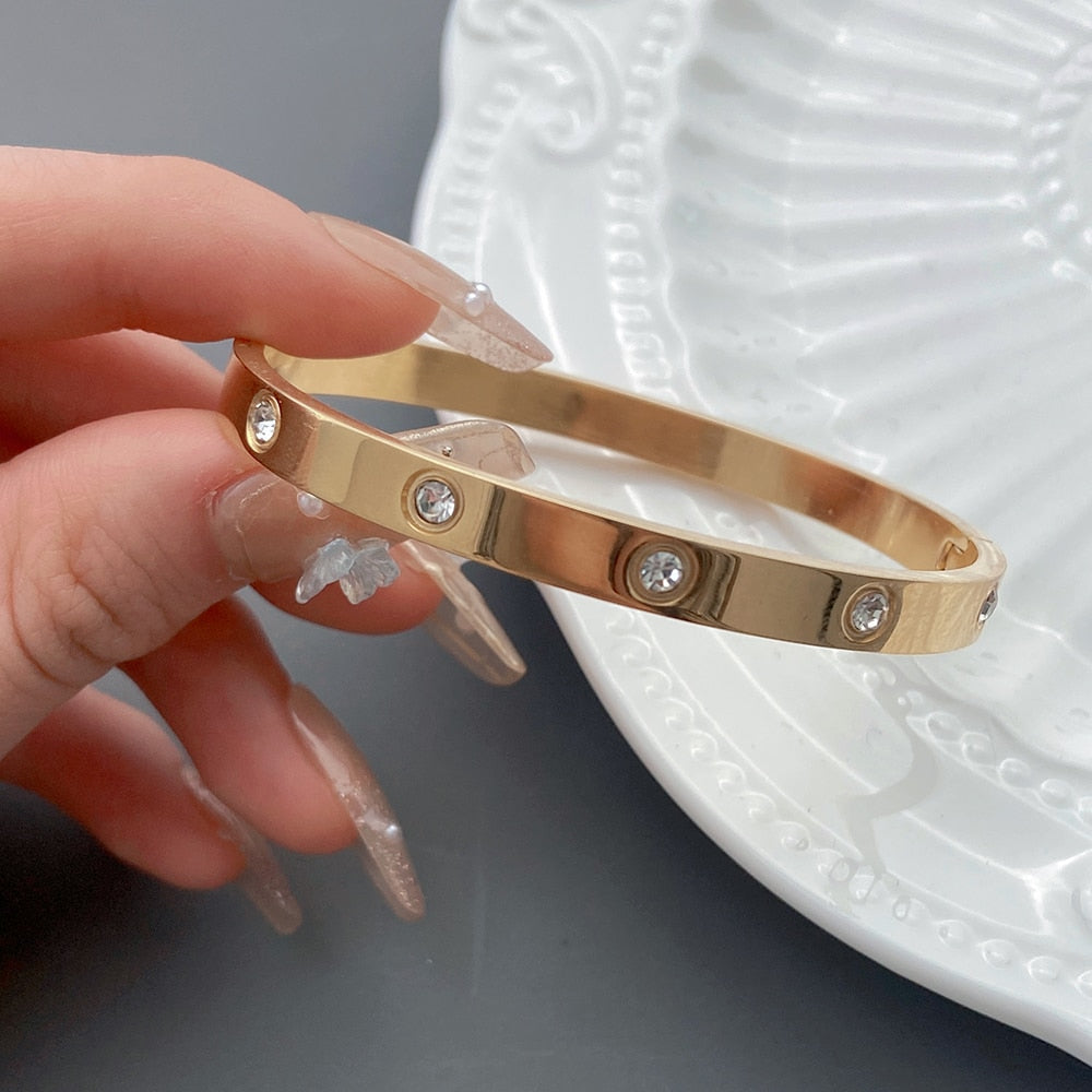 Pulseira De Aço Inoxidável com Zircônia