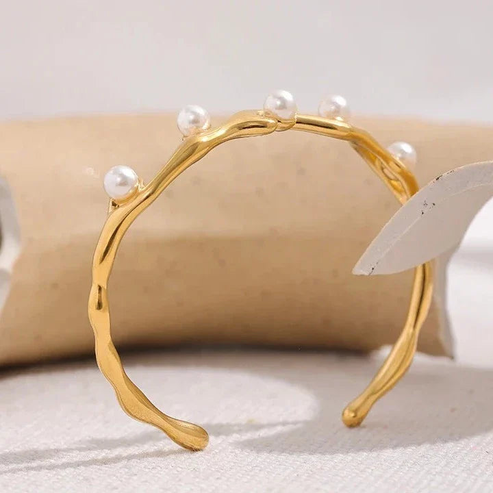 Bracelete Ramificado com Pérolas