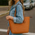 Bolsa Arezzo Kit  Classic com Nécessaire Caramelo